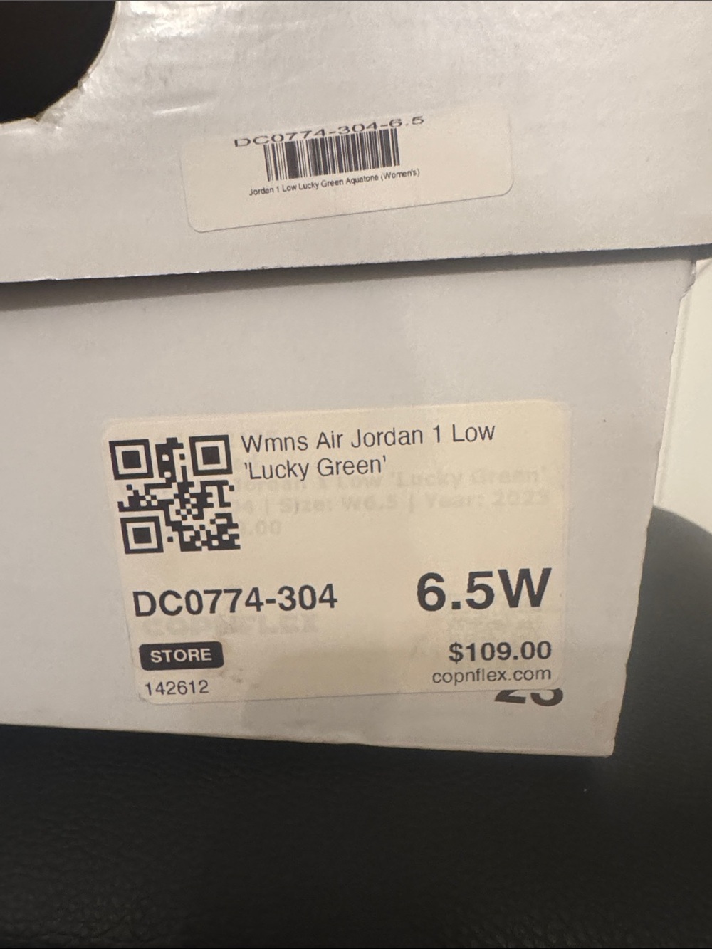 Women’s Nike Air Jordan 1 Low ‘Lucky Green’ New in Box - Picture 7 of 7